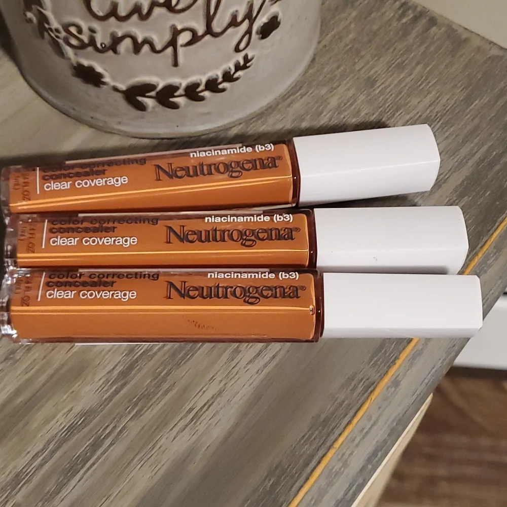 4x Neutrogena Clear Coverage Correcting Concealer, Deep Peach 4 Piece Lot